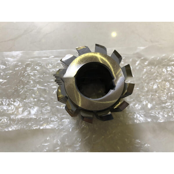 Dao phay lăn răng M2